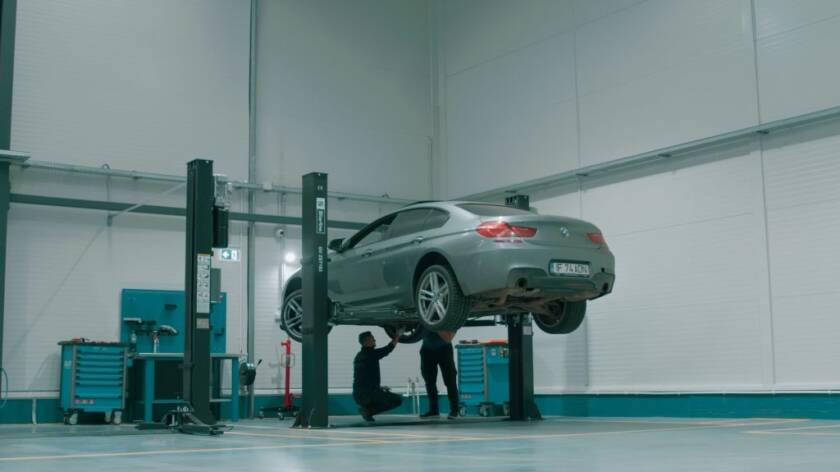 27_ecaseta_atelier_trebuie_blur_numar