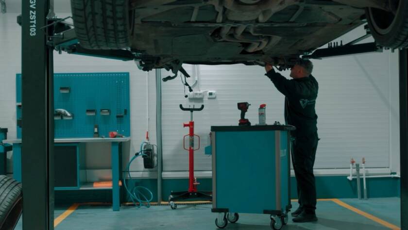 30_ecaseta_atelier_trebuie_blur_numar